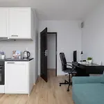 Stylish Apartment With Balcony & Parking Cracow By Noclegi Renters