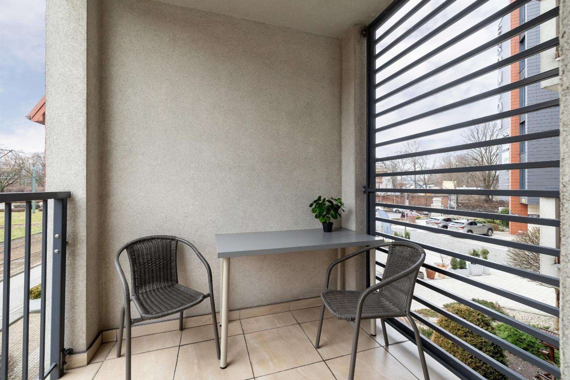 Appartement Stylish With Balcony & Parking Cracow By Renters Krakau